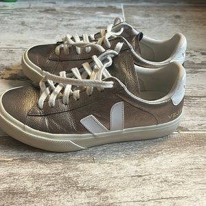 Women’s Veja sneakers